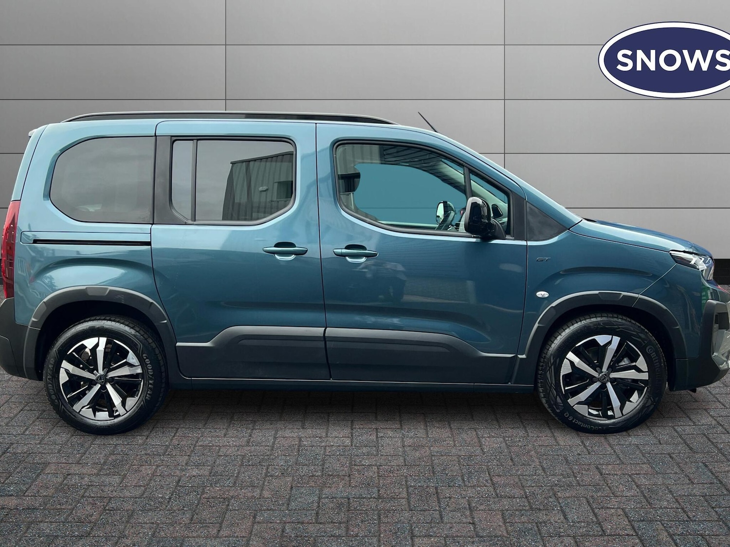 Used Peugeot Rifter 2024 for sale - 77607458: Photo 4