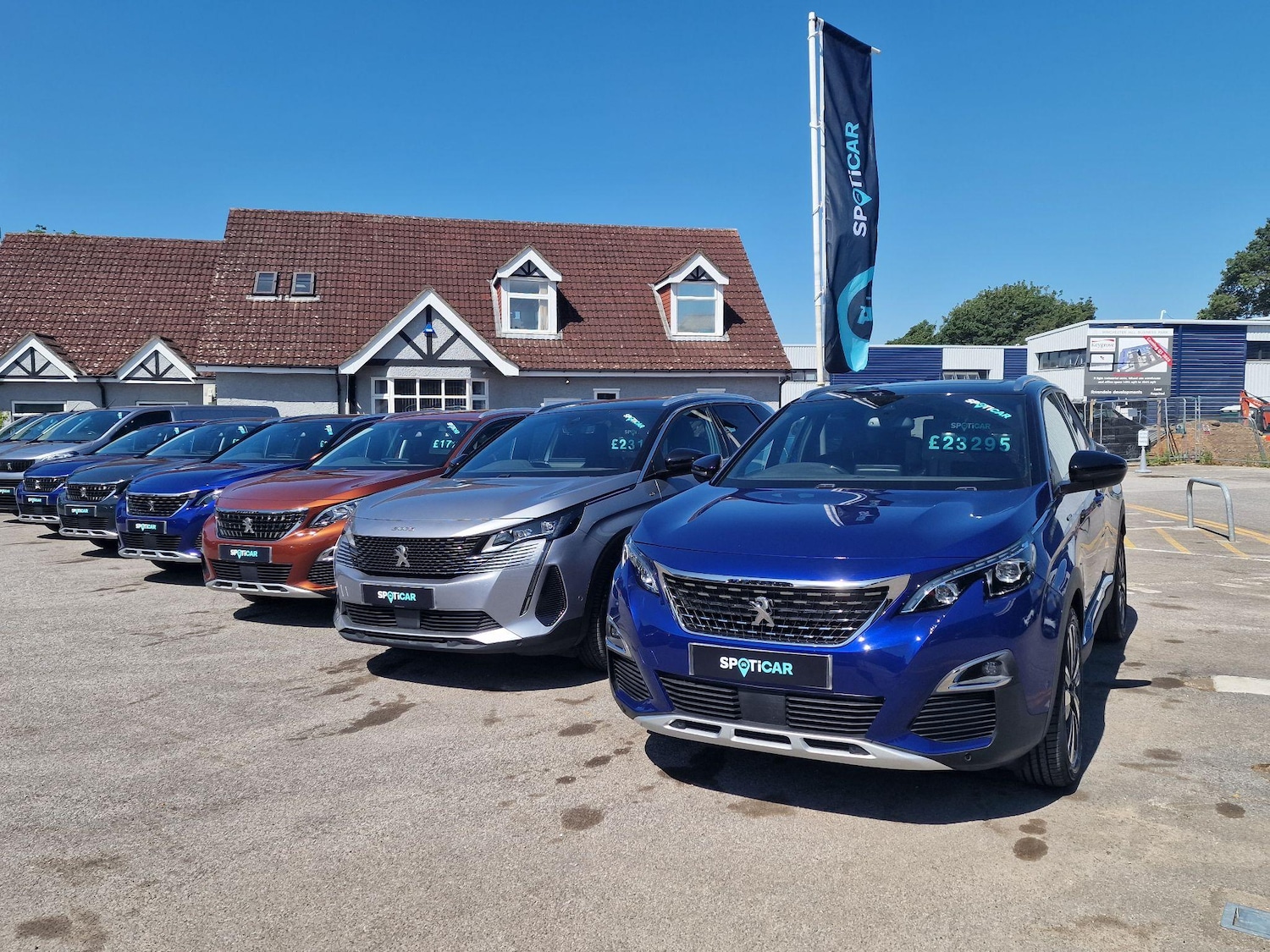 Used Peugeot 5008 2023 for sale - 77647711: Photo 5