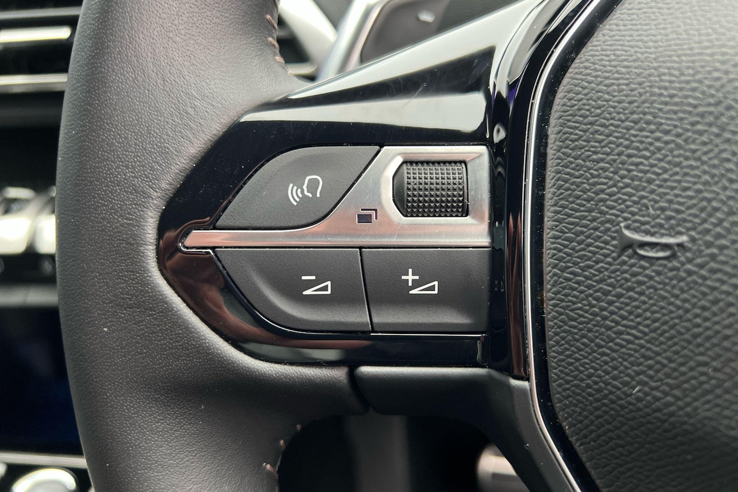 Used Peugeot 5008 2024 for sale - 76676842: Photo 13