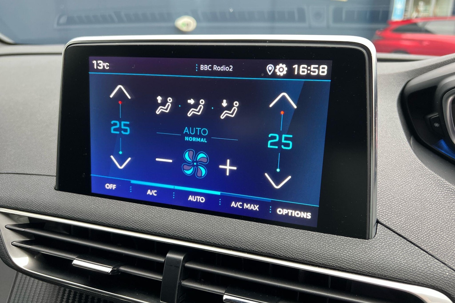 Used Peugeot 5008 2024 for sale - 76676842: Photo 23