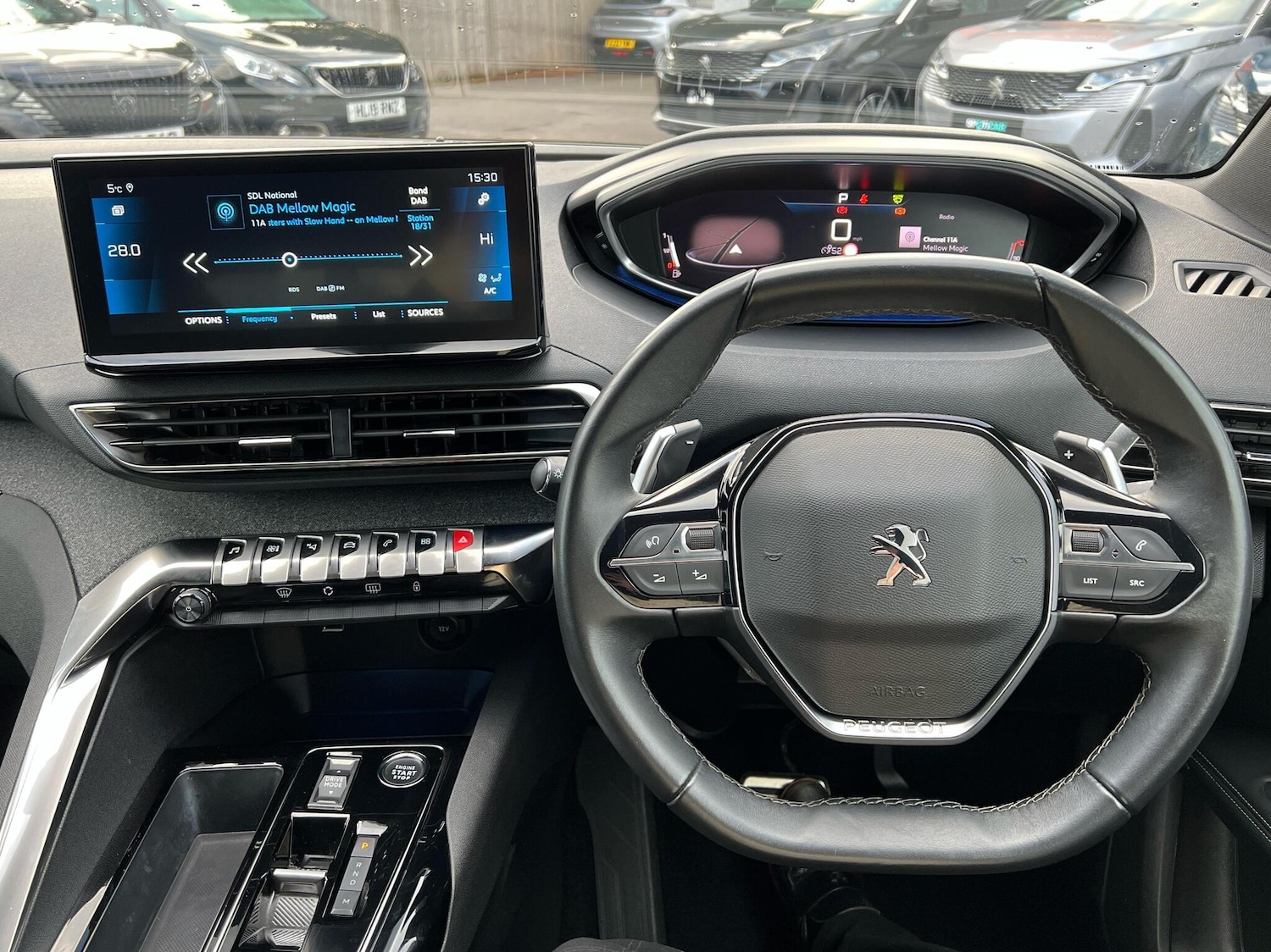 Used Peugeot 3008 2023 for sale - 76676861: Photo 11