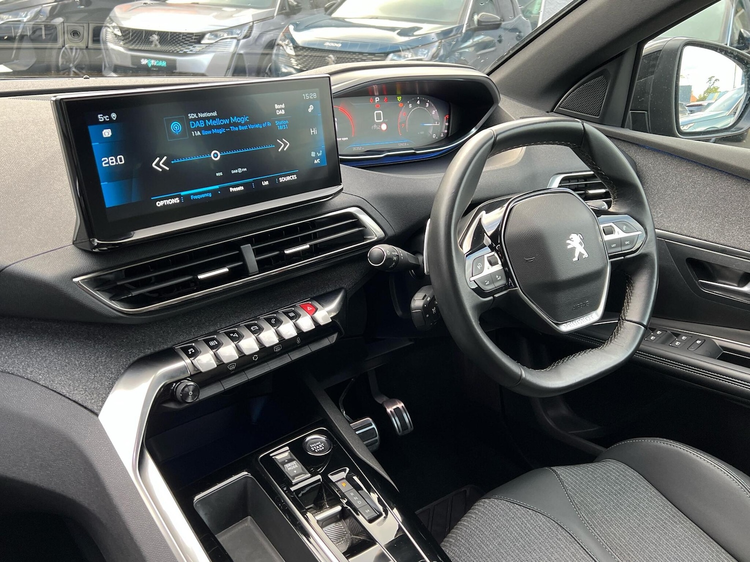 Used Peugeot 3008 2023 for sale - 76676861: Photo 5