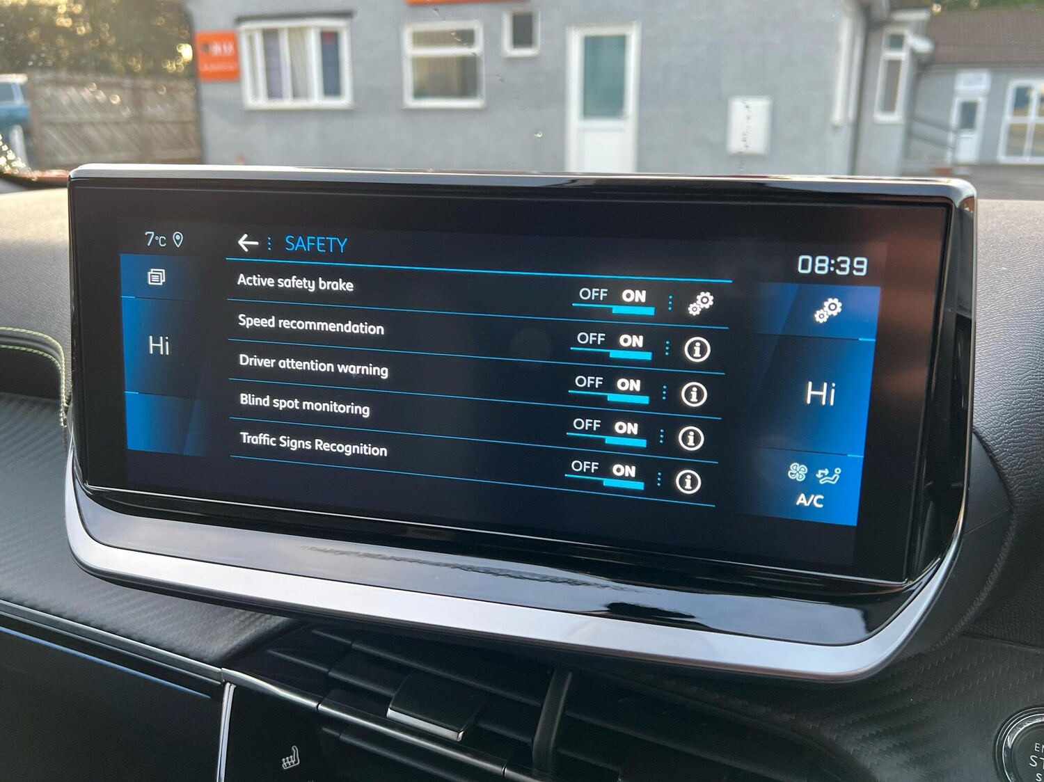 Used Peugeot 2008 2022 for sale - 77483187: Photo 18