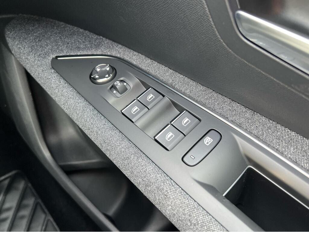 Used Peugeot 3008 2025 for sale - 76678754: Photo 12