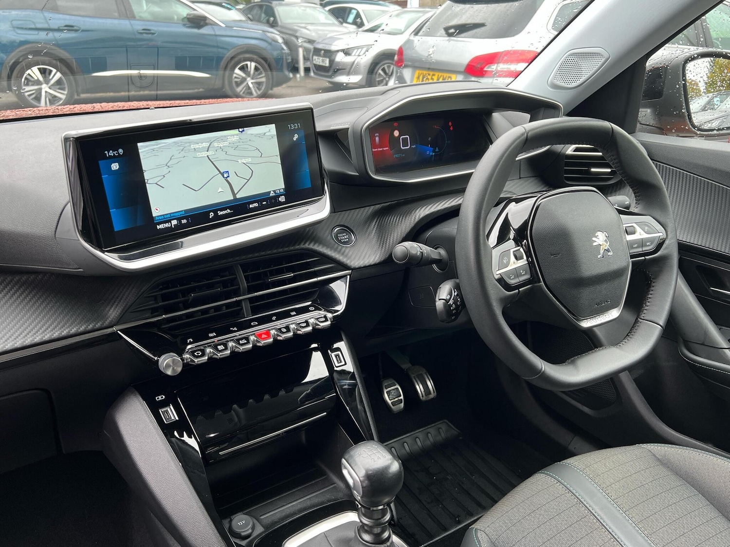 Used Peugeot 2008 2022 for sale - 76675261: Photo 5