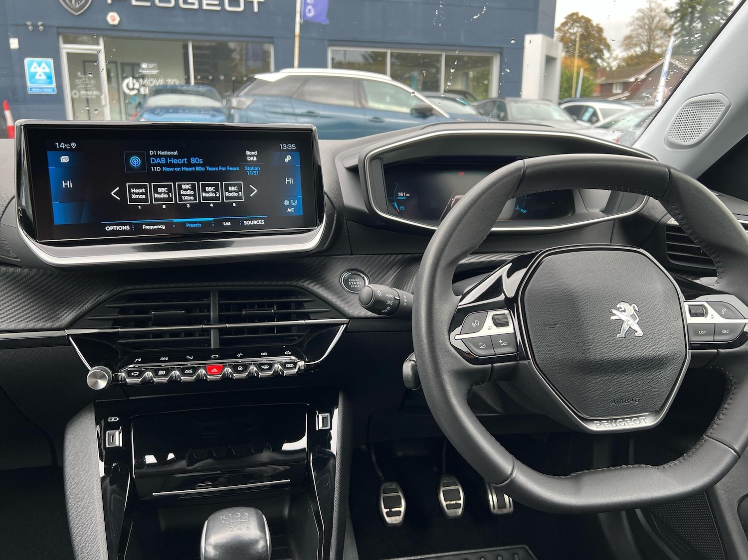 Used Peugeot 2008 2022 for sale - 76675261: Photo 8