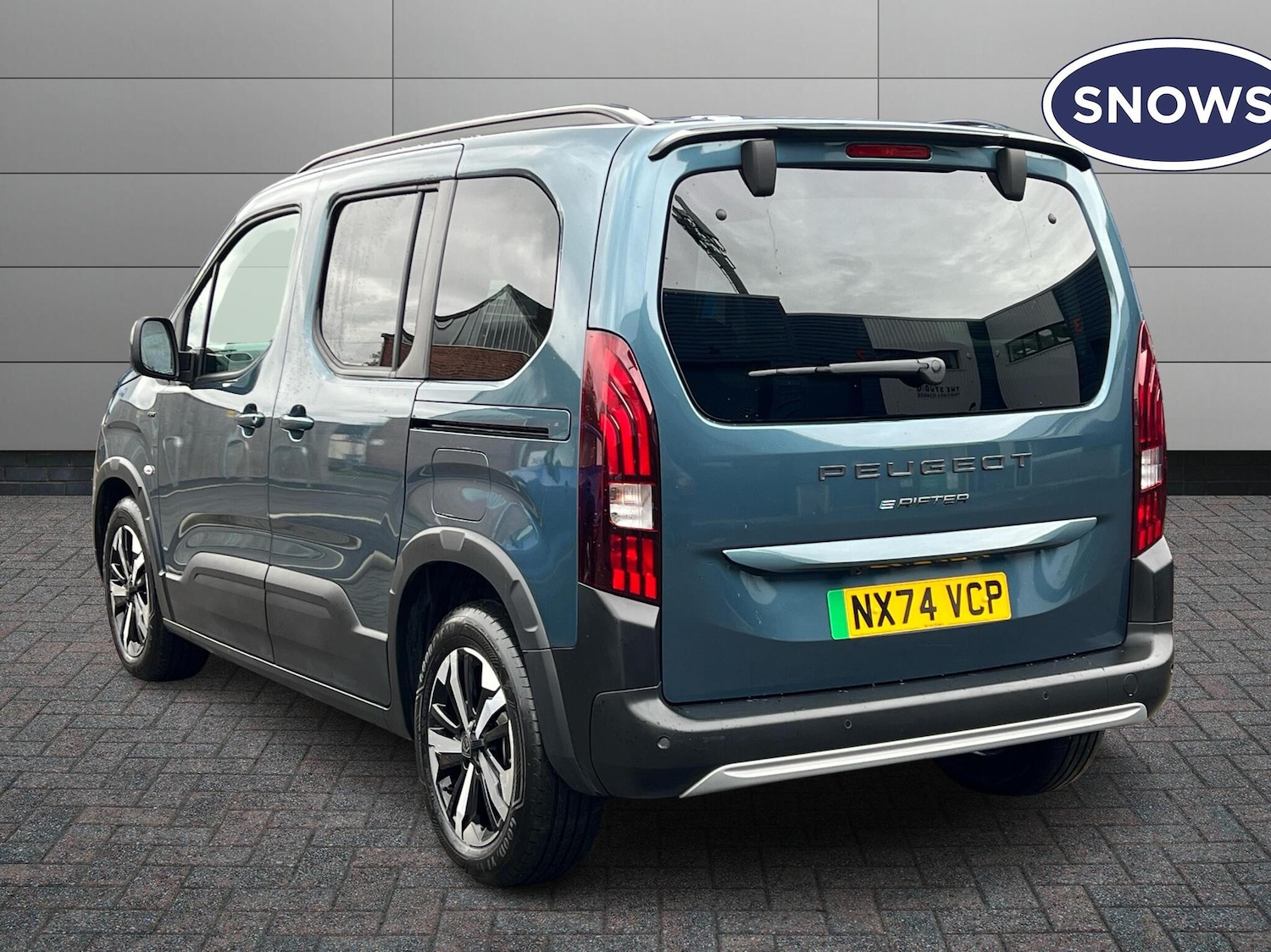 Used Peugeot Rifter 2024 for sale - 76677023: Photo 3