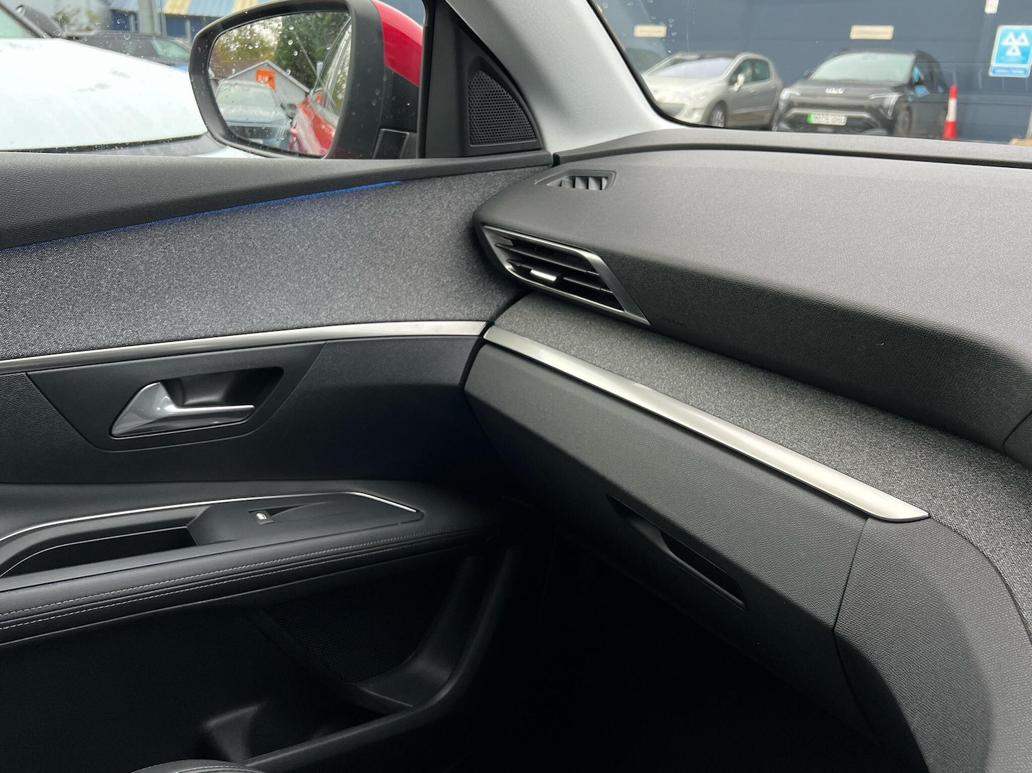 Used Peugeot 3008 2019 for sale - 76673531: Photo 24