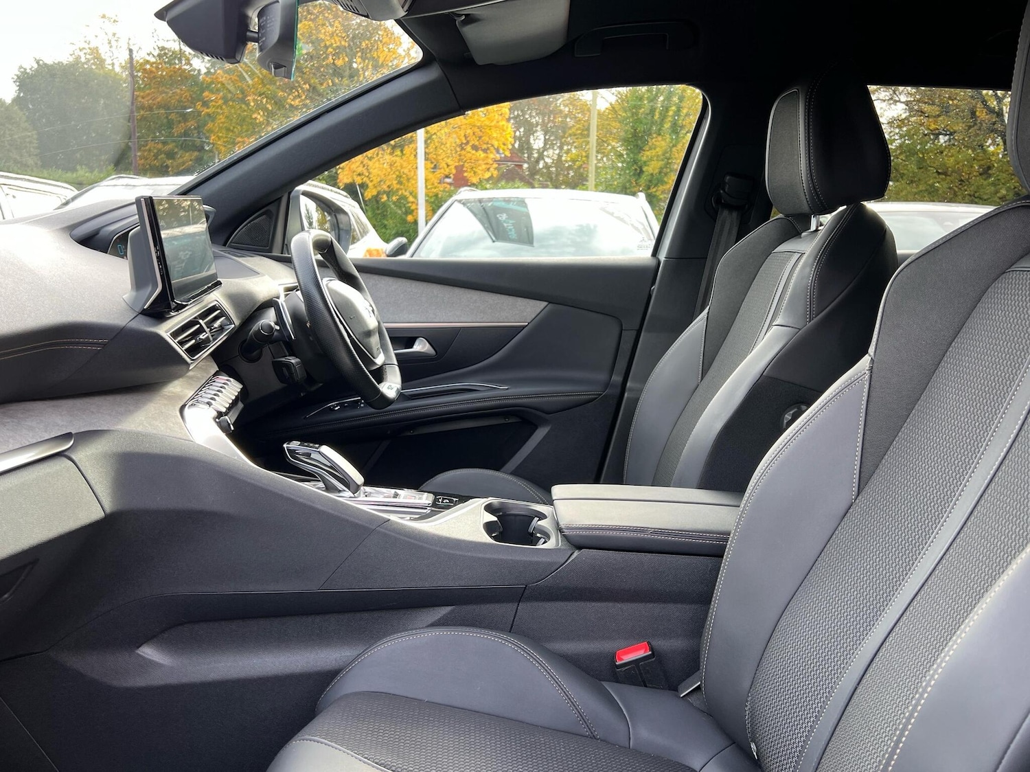 Used Peugeot 3008 2022 for sale - 76675012: Photo 8