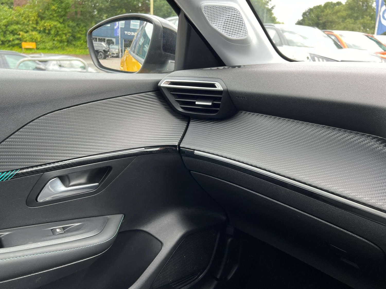 Used Peugeot 208 2022 for sale - 76674233: Photo 24