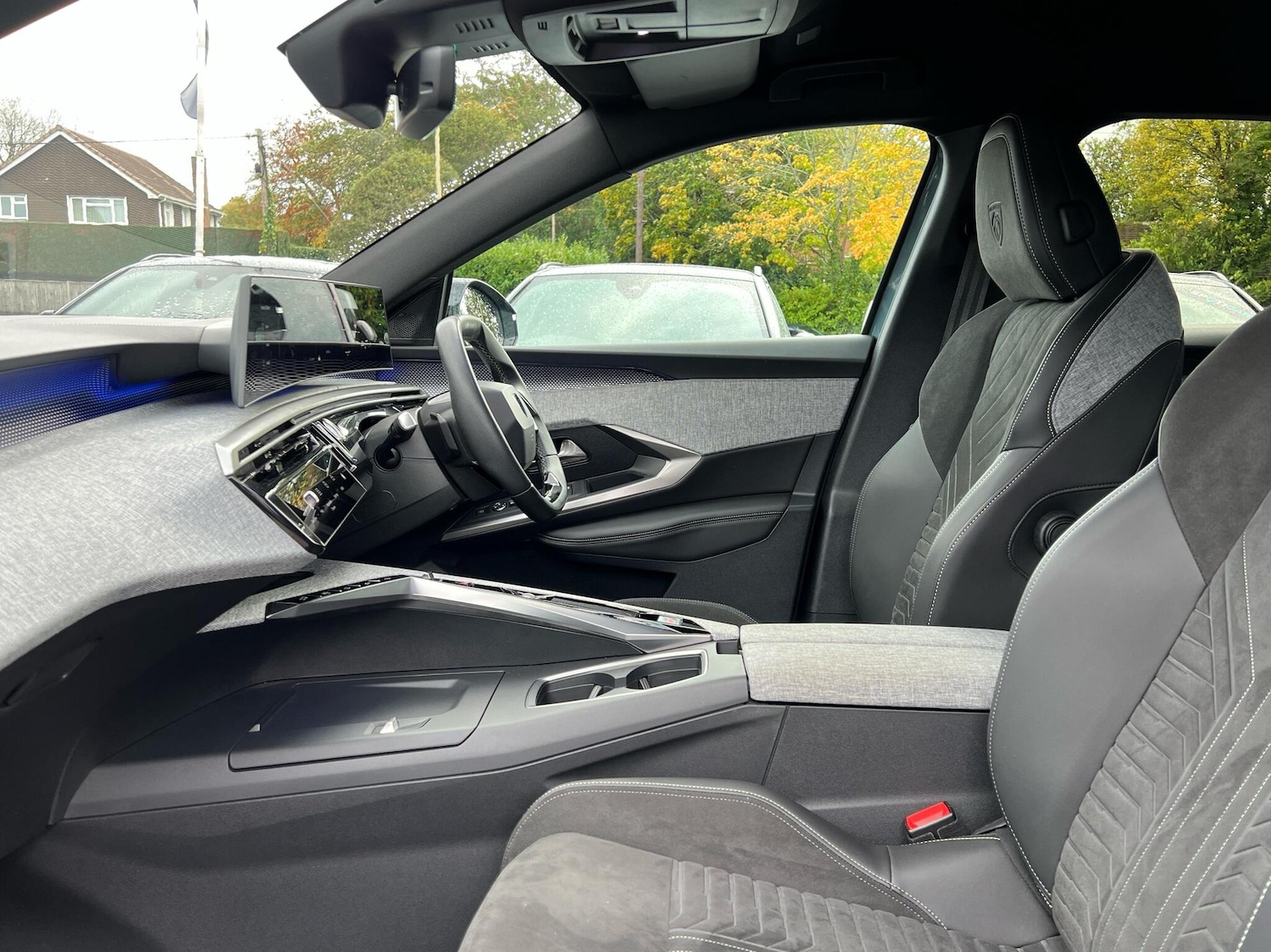 Used Peugeot 3008 2025 for sale - 77048040: Photo 9