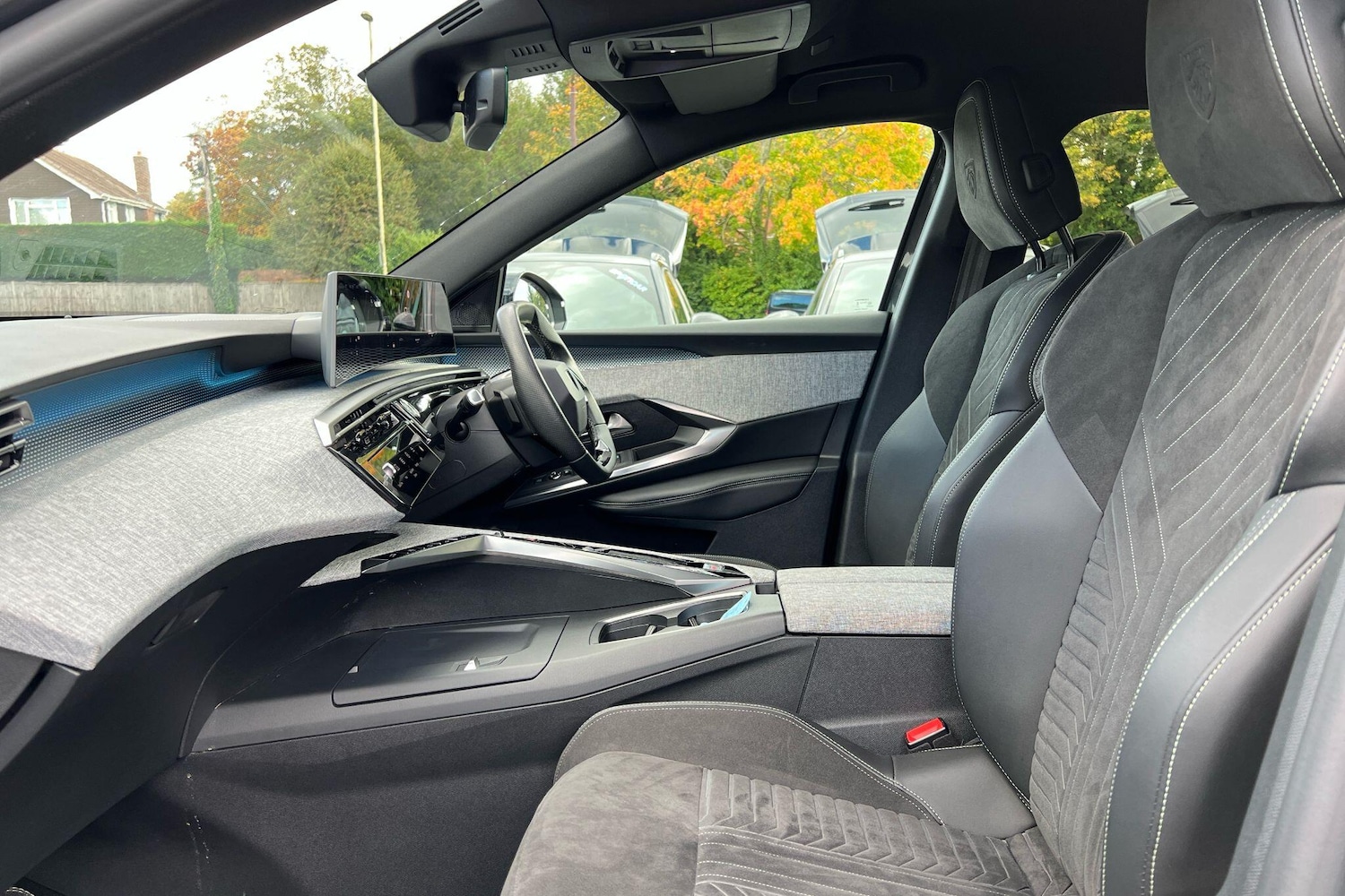 Used Peugeot 3008 2024 for sale - 77013337: Photo 8