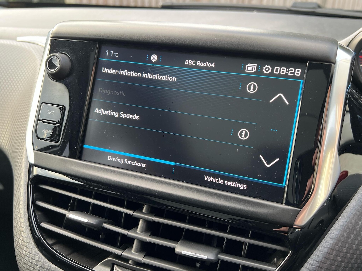 Used Peugeot 2008 2019 for sale - 76673402: Photo 18