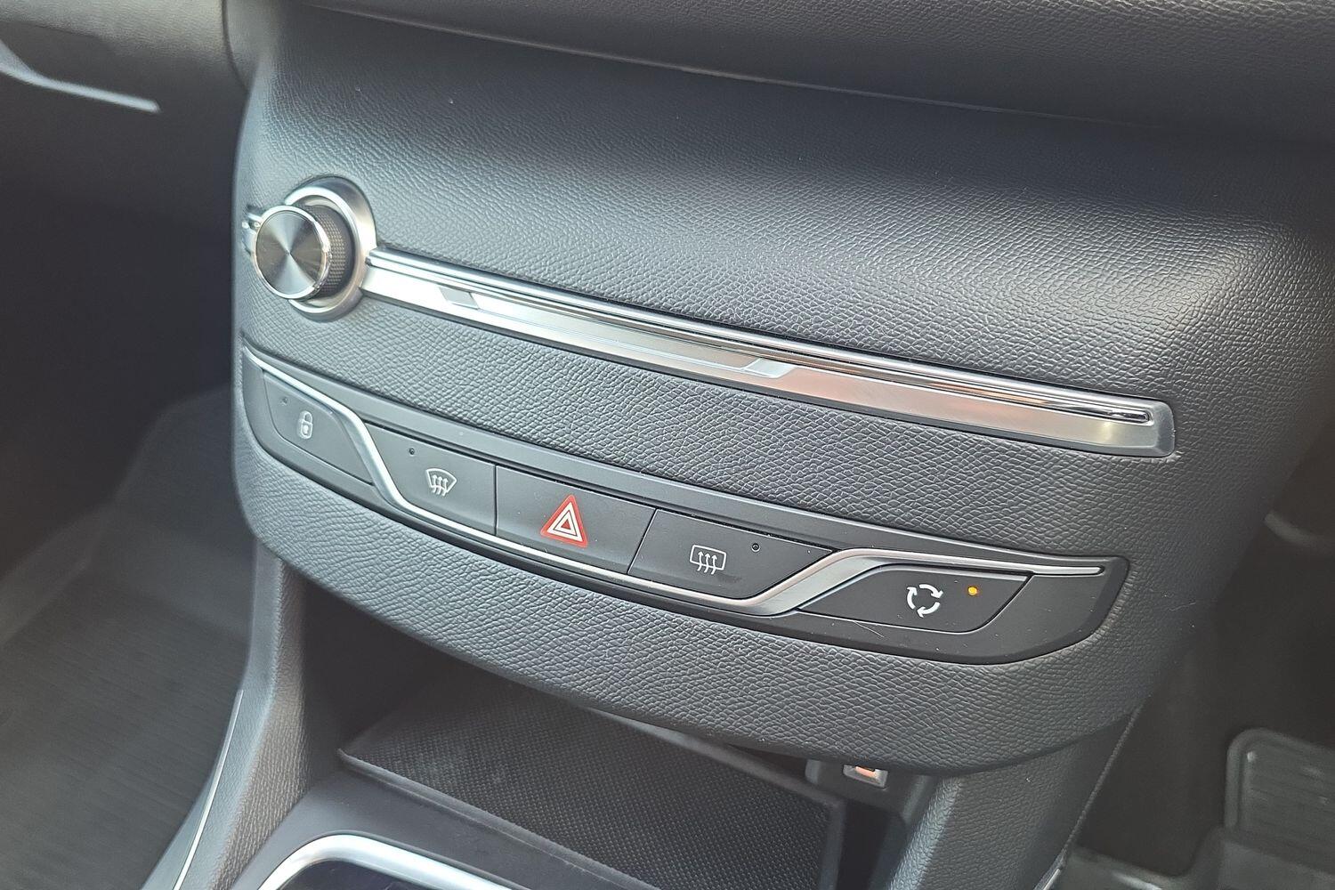 Used Peugeot 308 2021 for sale - 77590239: Photo 14