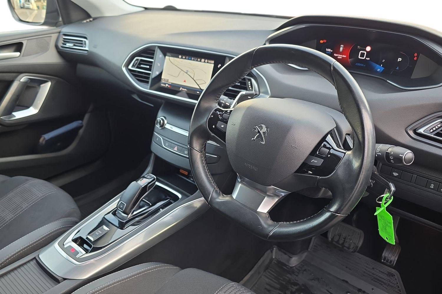 Used Peugeot 308 2021 for sale - 77590239: Photo 9