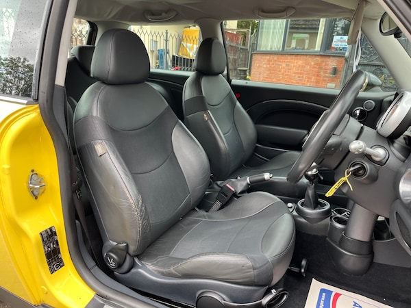 Used MINI Hatch 2004 for sale - 76171612: Photo 10