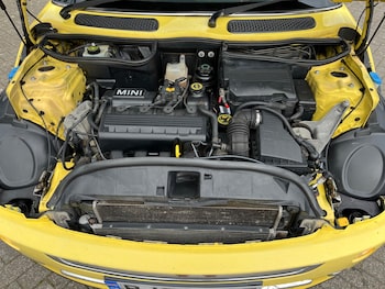 Used MINI Hatch 2004 for sale - 76171612: Photo 2