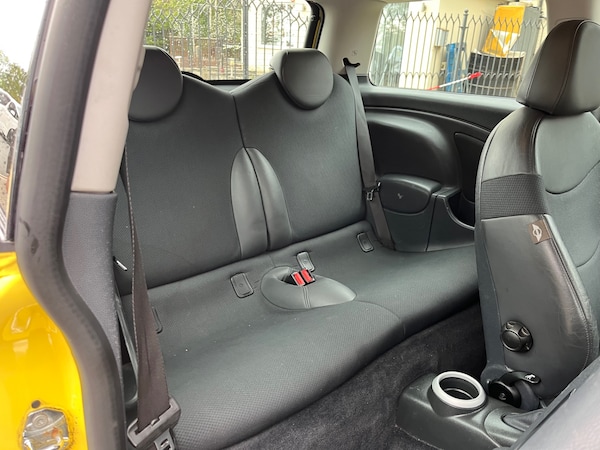 Used MINI Hatch 2004 for sale - 76171612: Photo 9