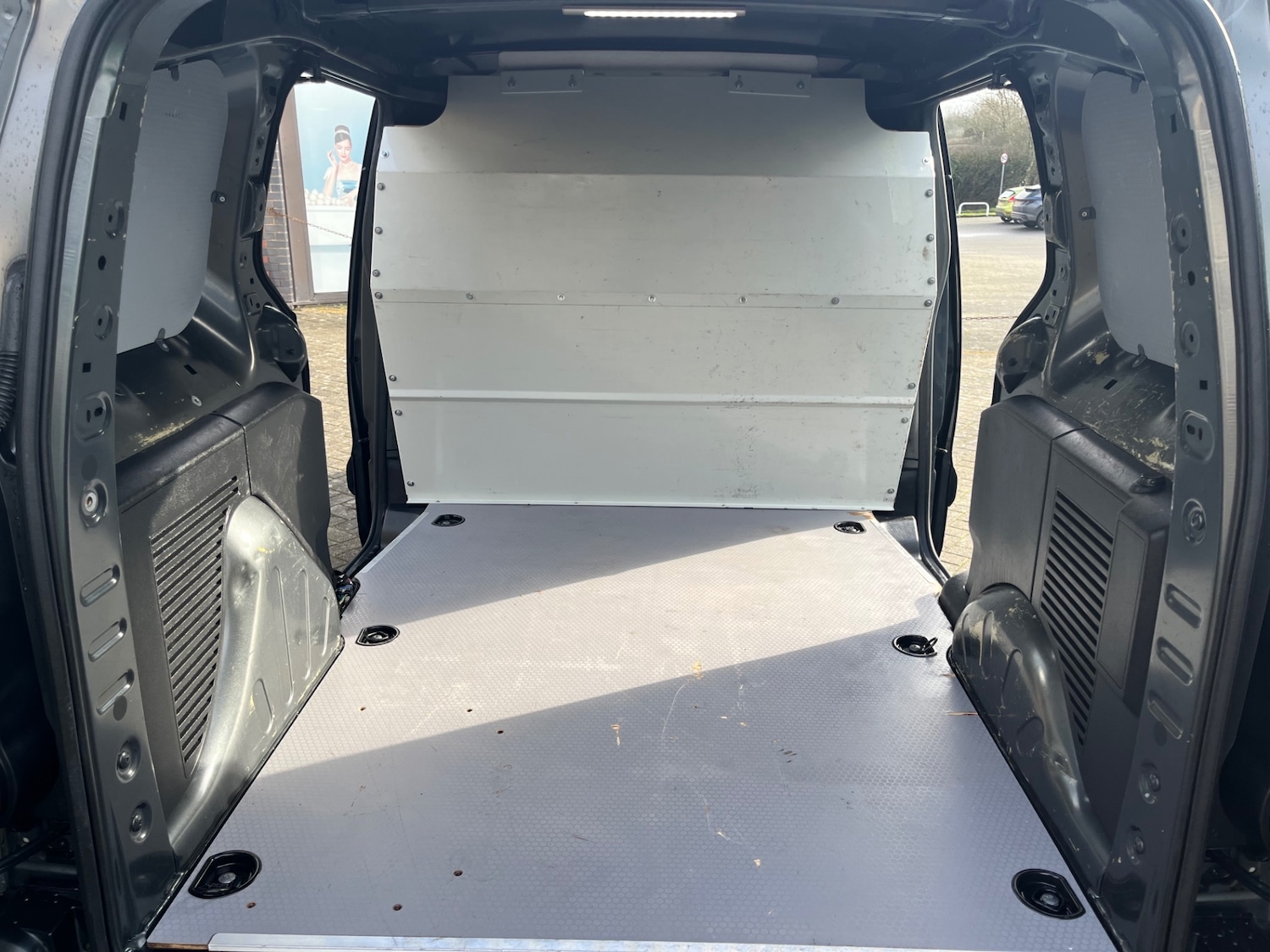 Used Citroen Berlingo 2018 for sale - 77431719: Photo 9