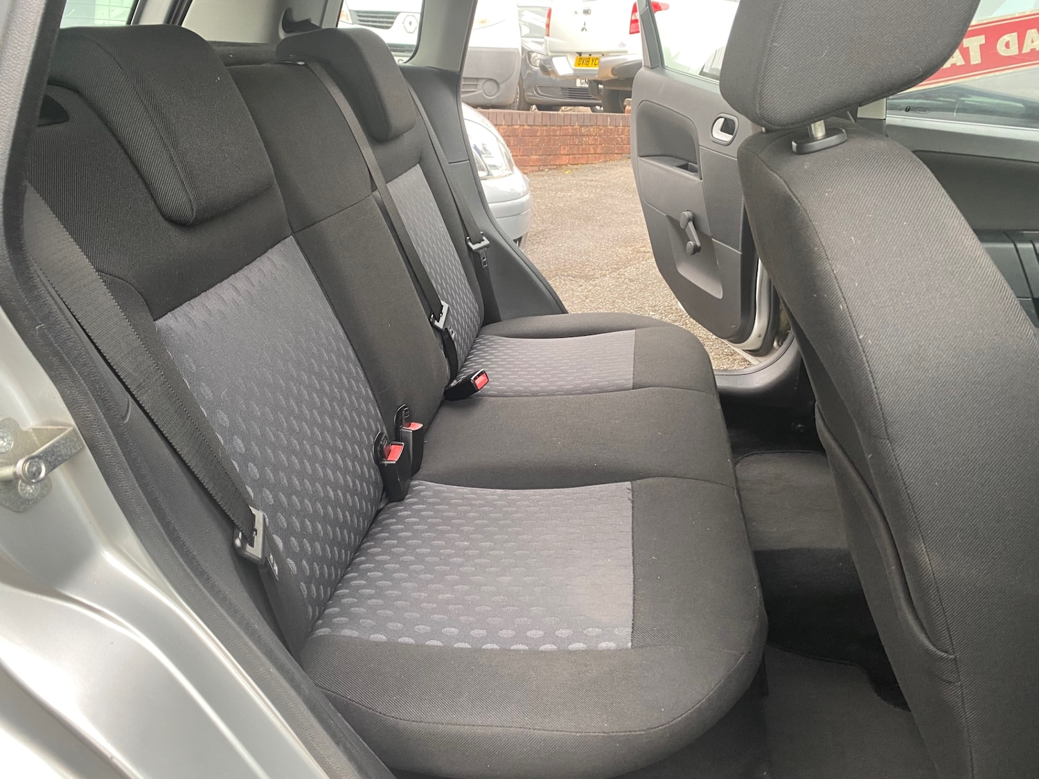 Used Ford Fiesta 2005 for sale - 76172263: Photo 10