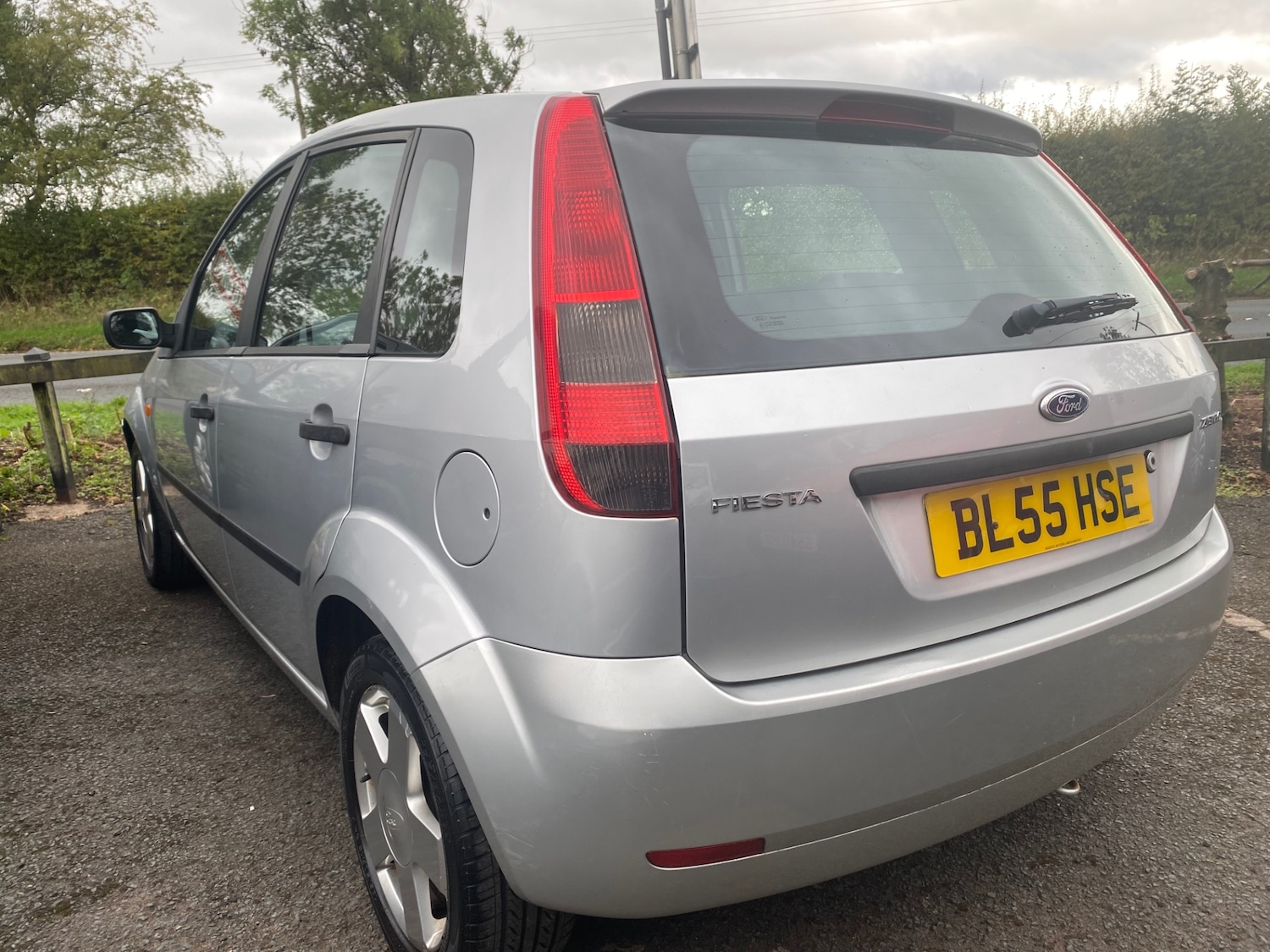 Used Ford Fiesta 2005 for sale - 76172263: Photo 4