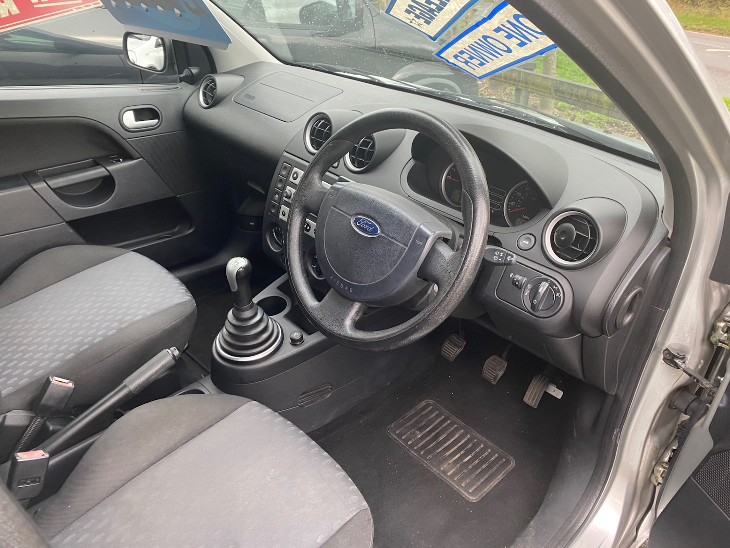 Used Ford Fiesta 2005 for sale - 76172263: Photo 6