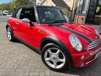 Used MINI Convertible 2006 for sale - 78470458: Photo
