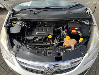 Used Vauxhall Corsa 2011 for sale - 77668204: Photo