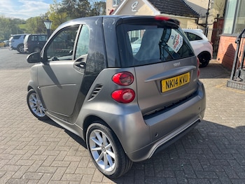 Used smart fortwo 2014 for sale - 78470479: Photo