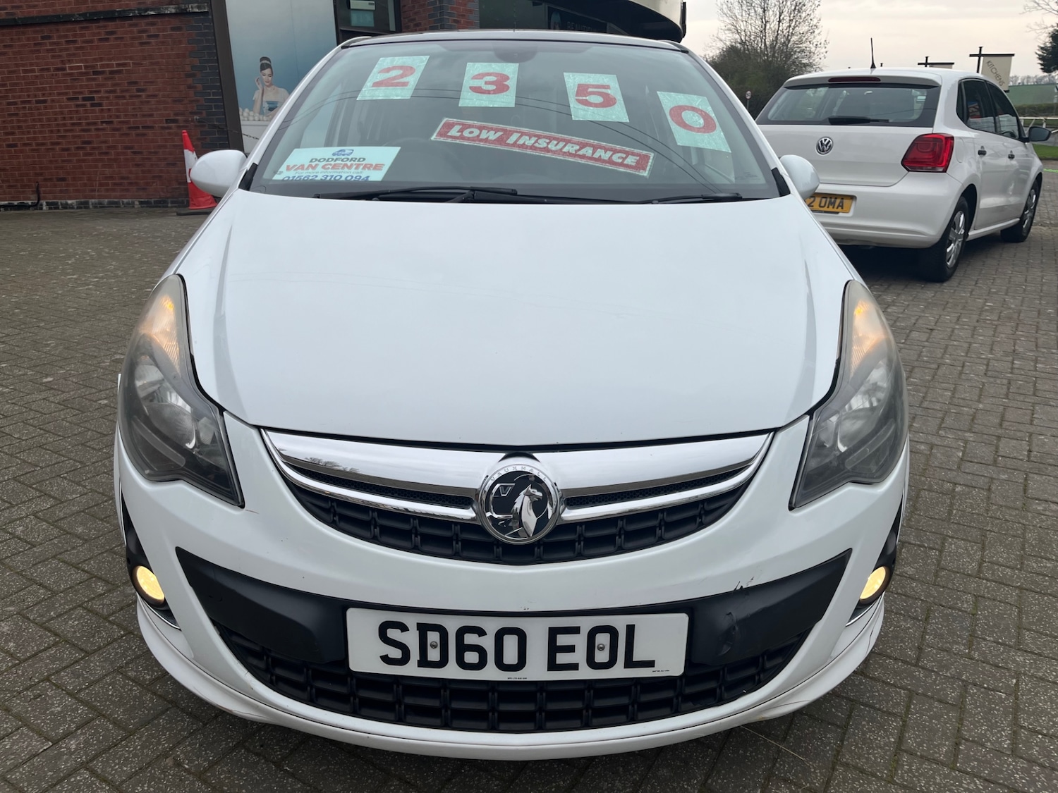 Used Vauxhall Corsa 2010 for sale - 77981916: Photo 2