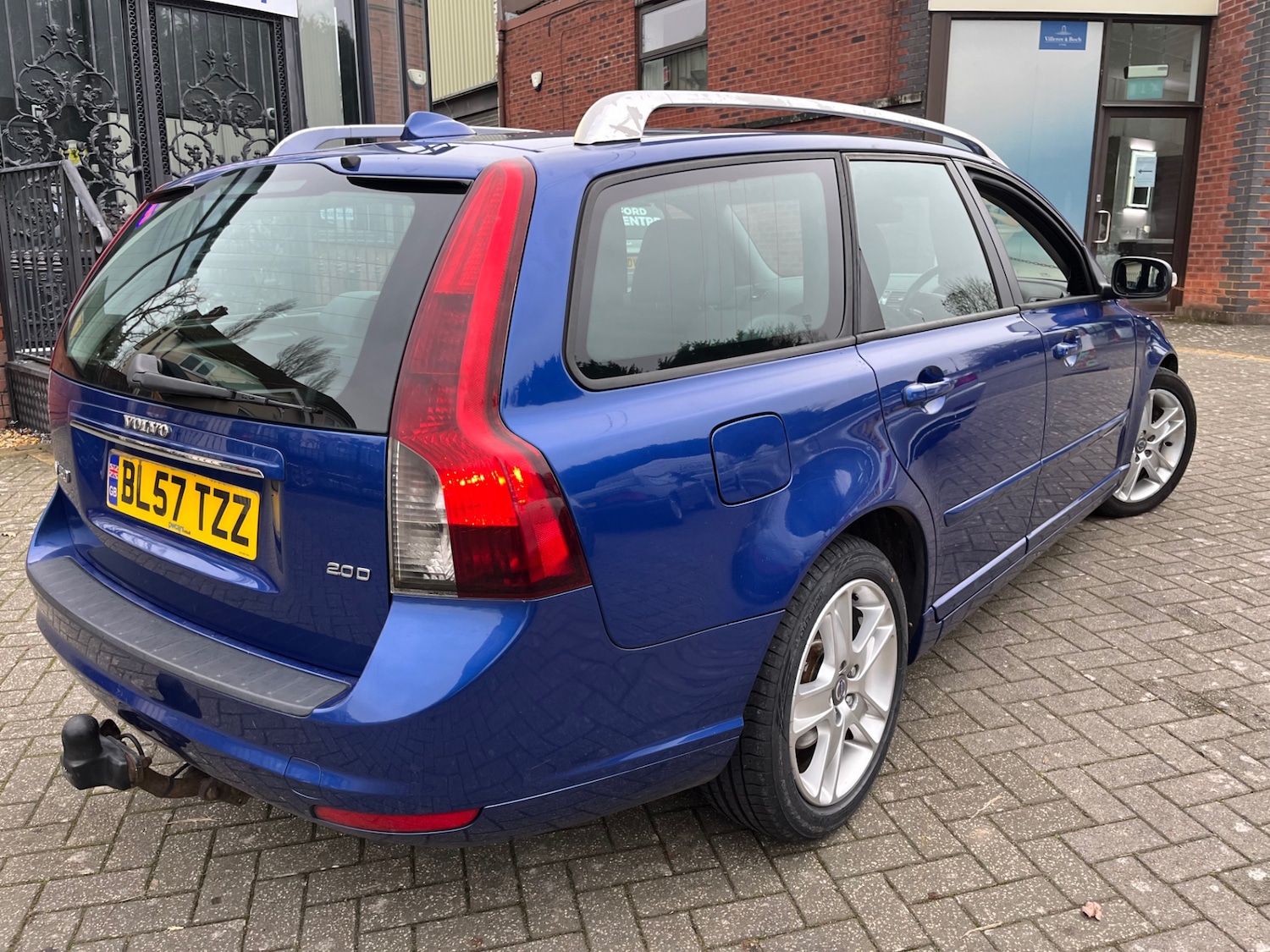 Used Volvo V50 2008 for sale - 77053545: Photo 7