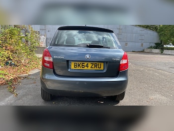 Used Skoda Fabia 2015 for sale - 76161595: Photo 3