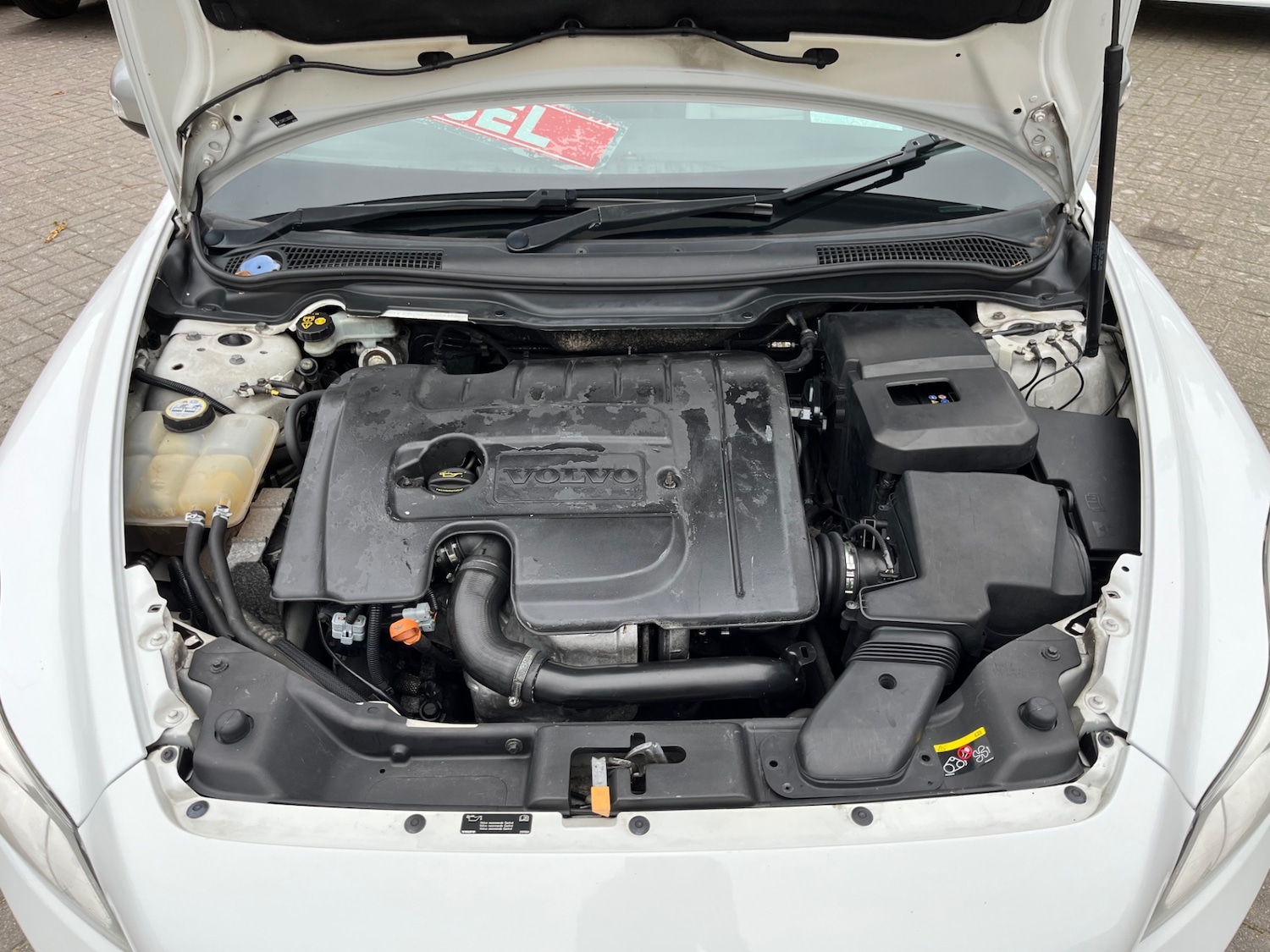 Used Volvo C30 2010 for sale - 76231669: Photo 3