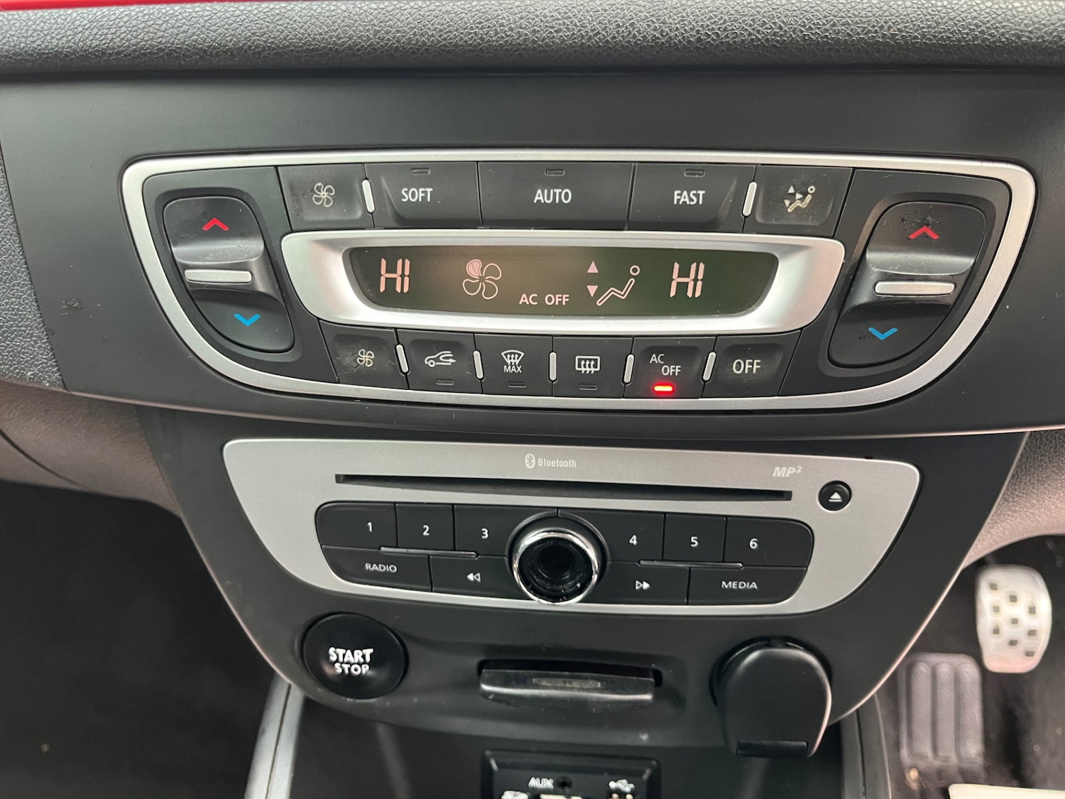 Used Renault Megane 2016 for sale - 76482859: Photo 13