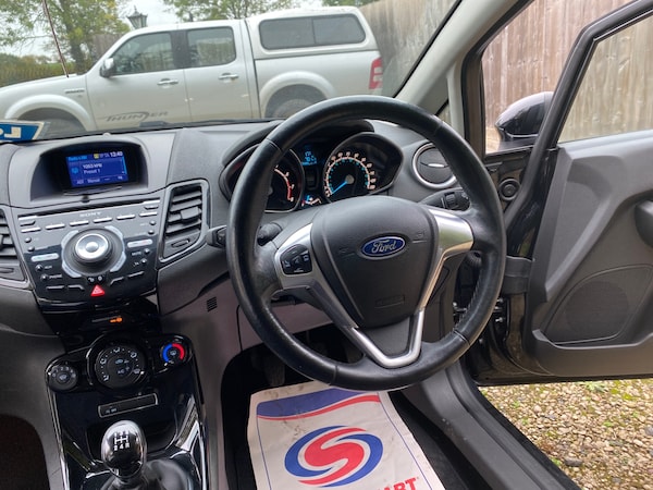 Used Ford Fiesta 2016 for sale - 76263850: Photo 10