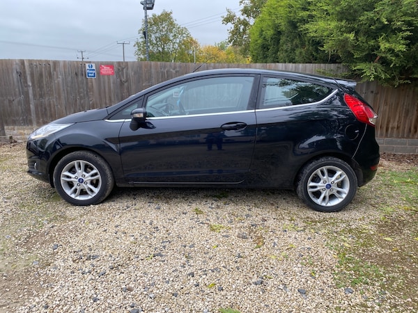 Used Ford Fiesta 2016 for sale - 76263850: Photo 5