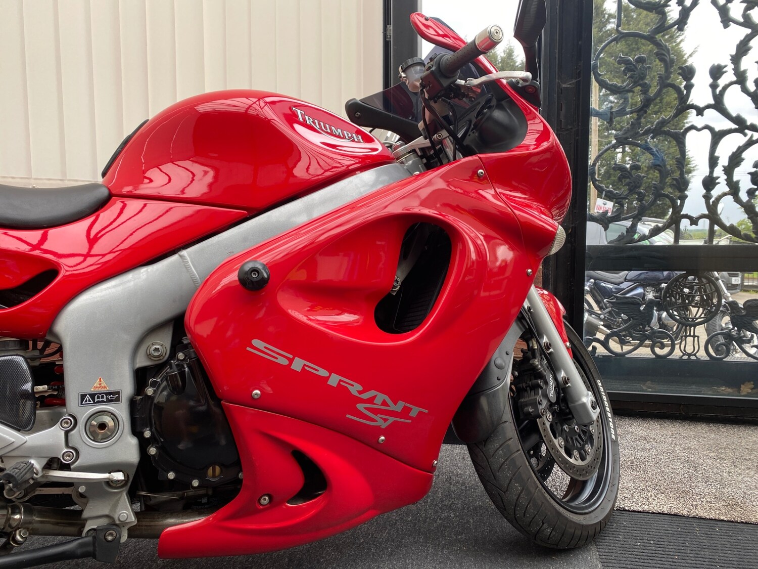 Used Triumph SPRINT 2001 for sale - 78605254: Photo 6