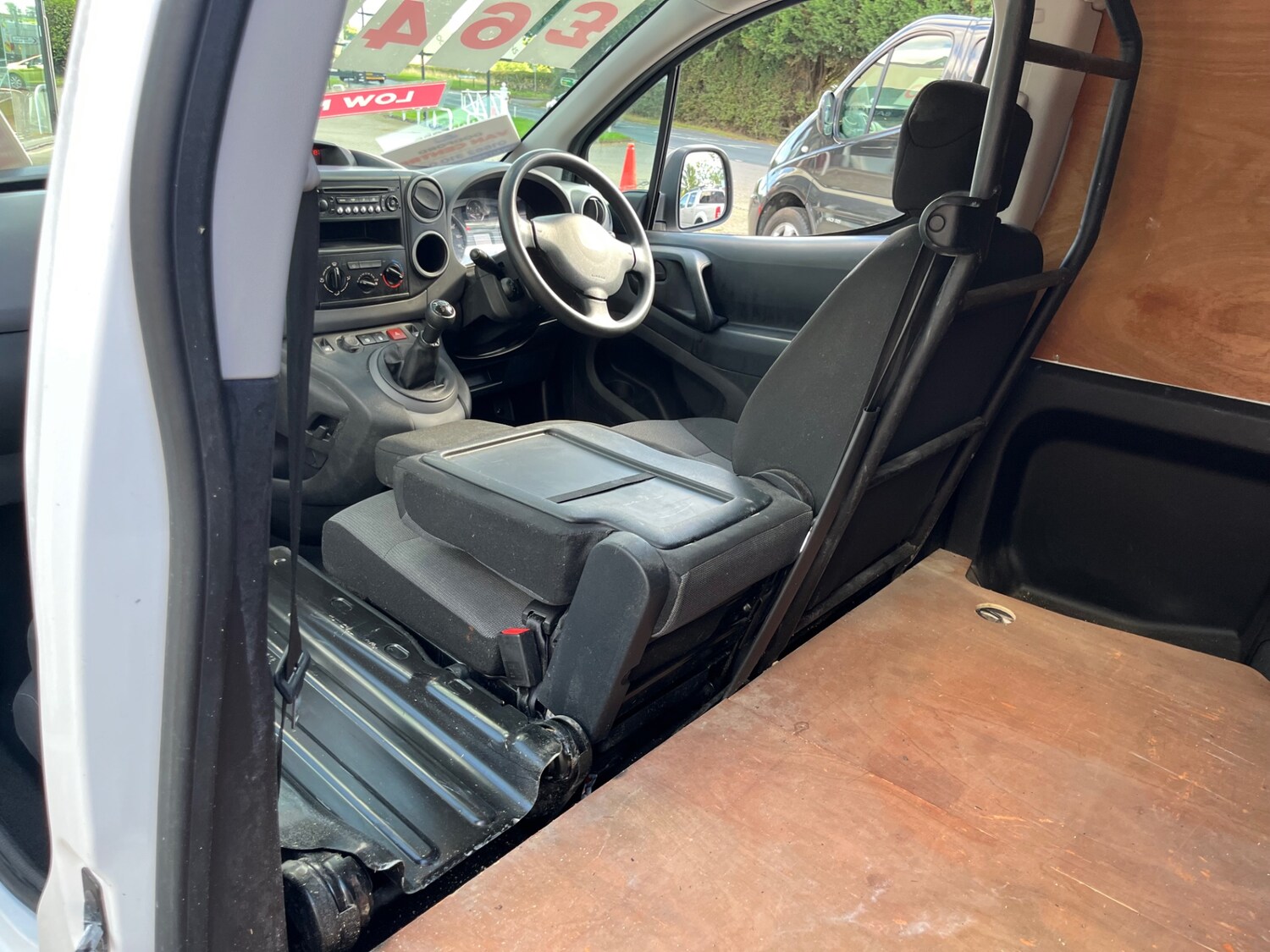 Used Peugeot Partner 2018 for sale - 76179089: Photo 13