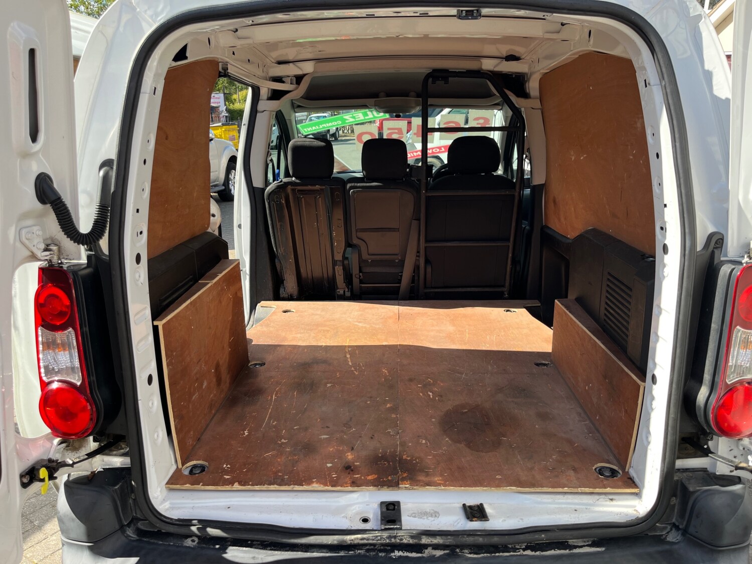 Used Peugeot Partner 2018 for sale - 76179089: Photo 7