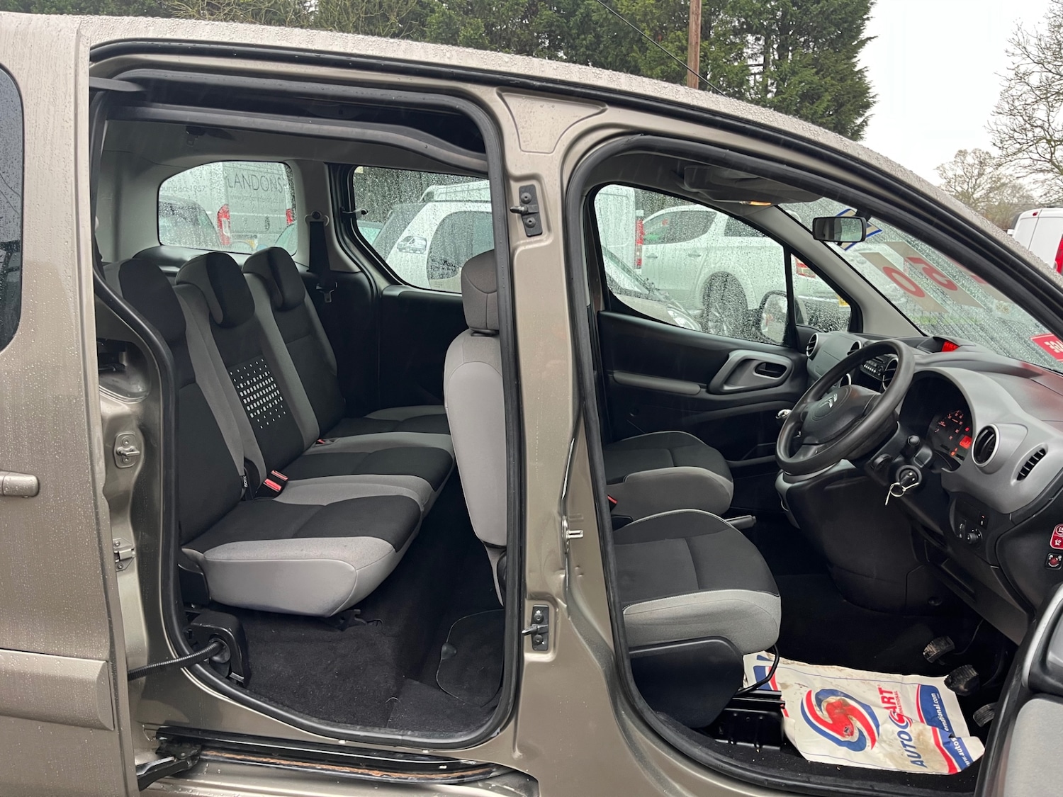 Used Citroen Berlingo Multispace 2016 for sale - 76664319: Photo 10