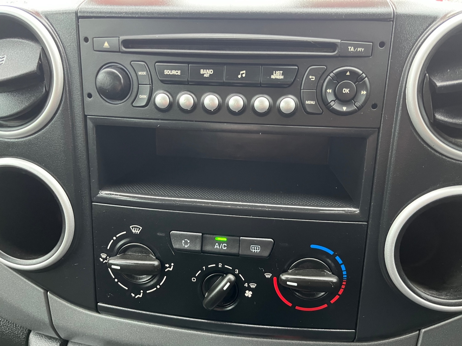 Used Citroen Berlingo Multispace 2016 for sale - 76664319: Photo 13