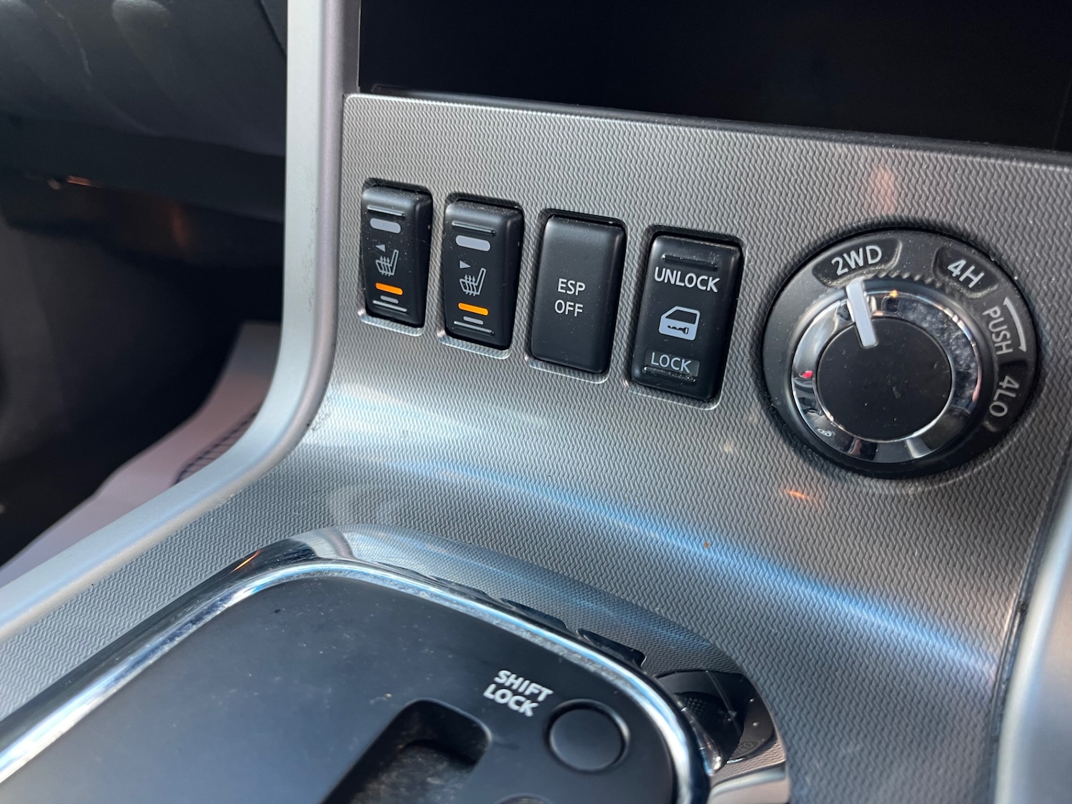 Used Nissan Navara 2012 for sale - 77055118: Photo 13