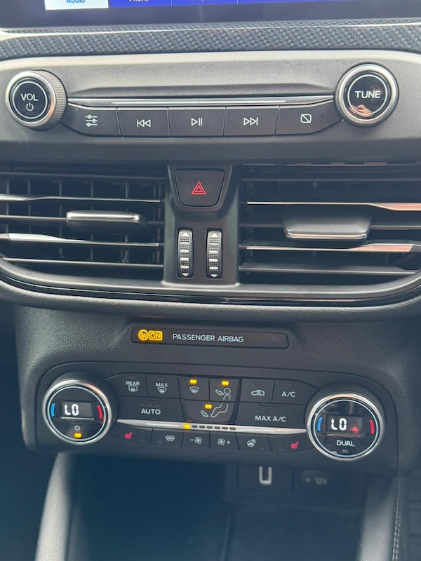 Used Ford Focus 2020 for sale - 76198732: Photo 13