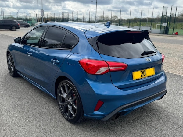 Used Ford Focus 2020 for sale - 76198732: Photo 4