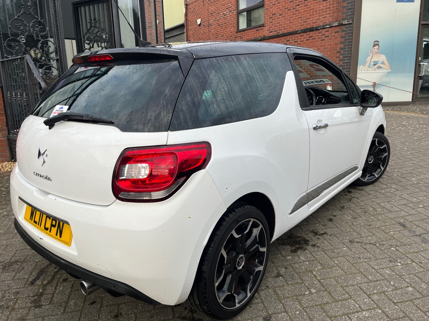 Used Citroen DS3 2011 for sale - 78045345: Photo 8
