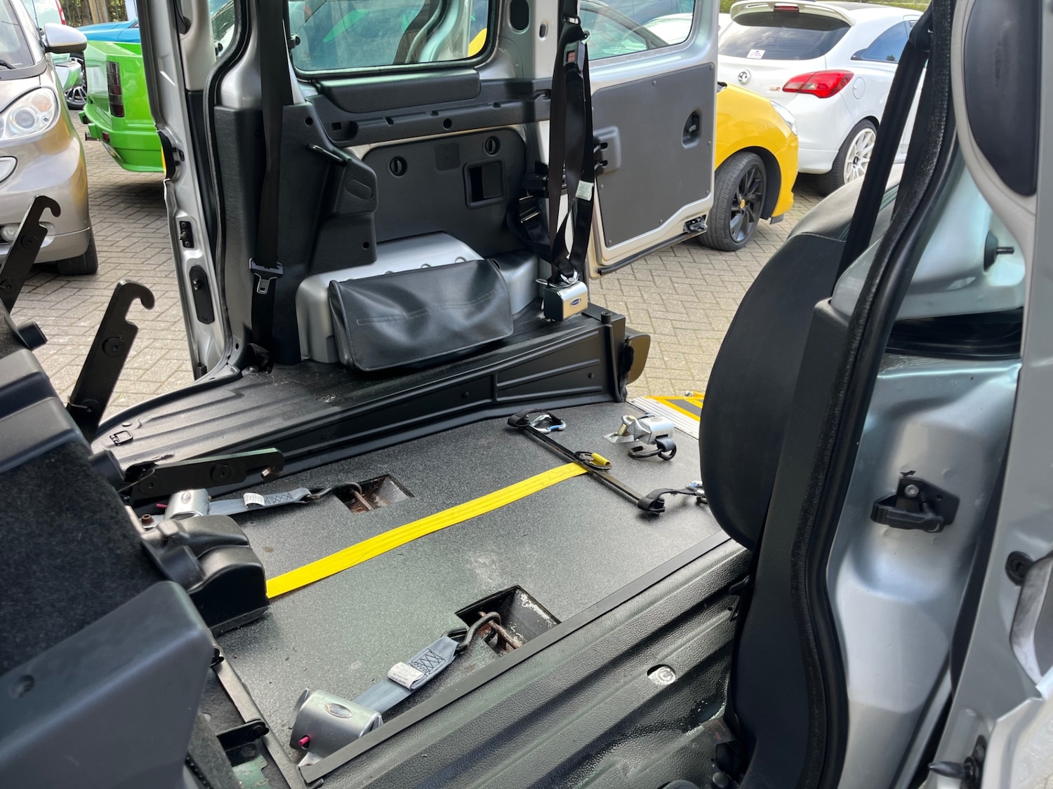 Used Peugeot Partner 2009 for sale - 77897748: Photo 19