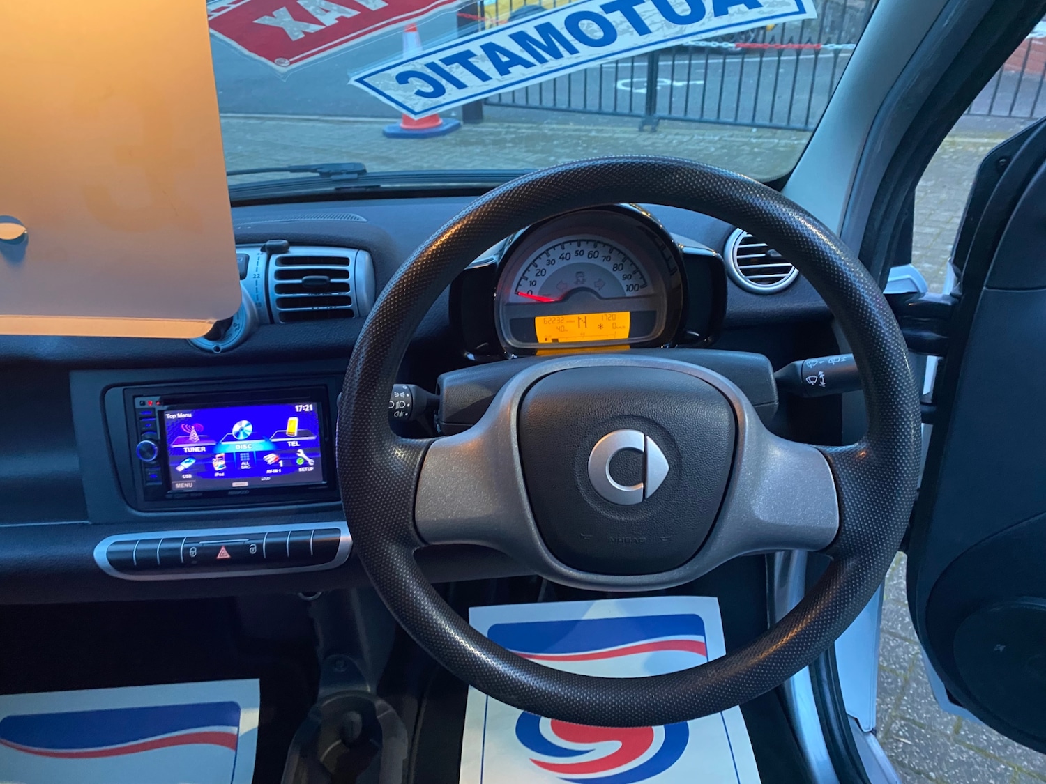 Used smart fortwo 2013 for sale - 77582375: Photo 15