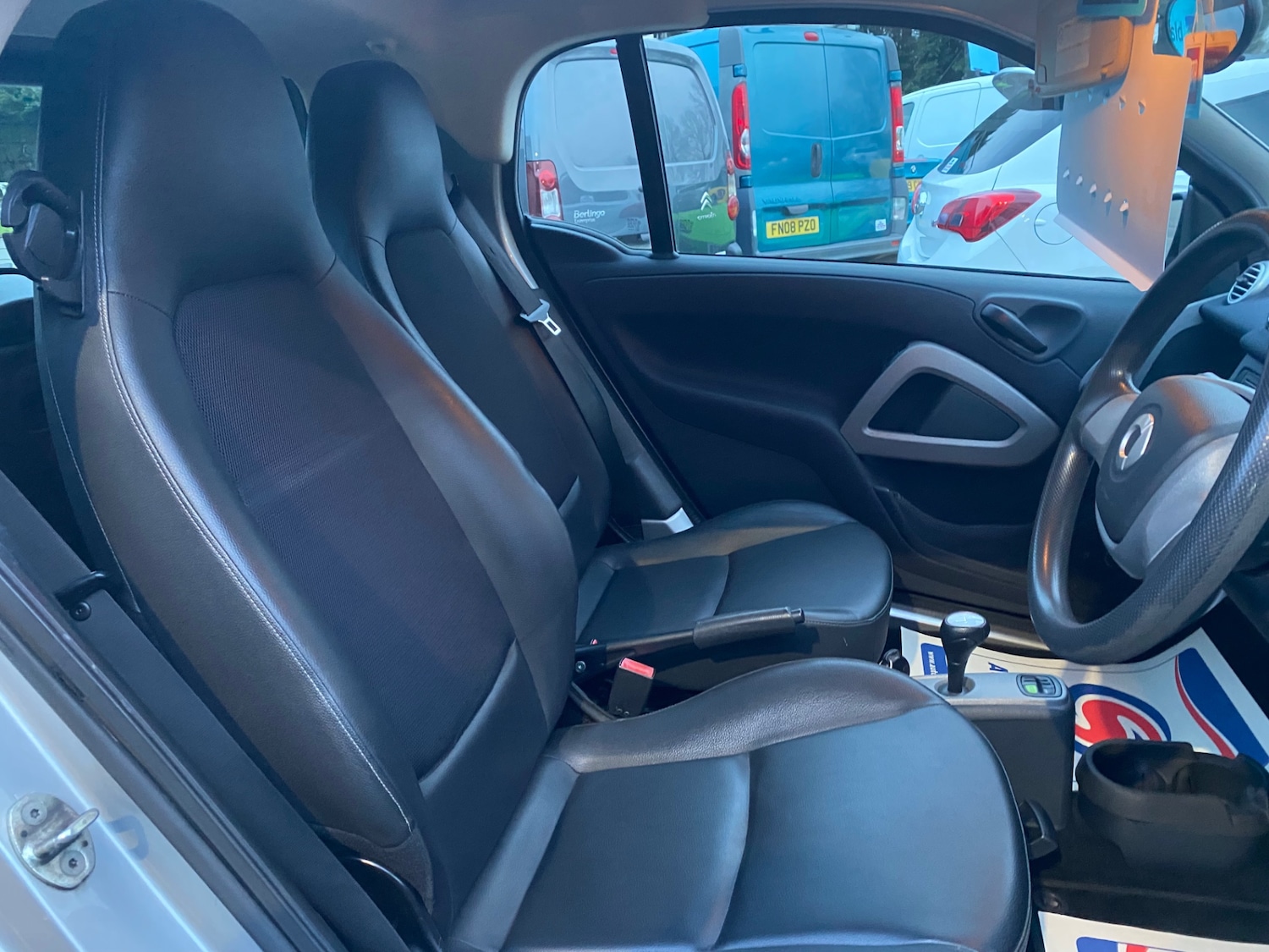 Used smart fortwo 2013 for sale - 77582375: Photo 8