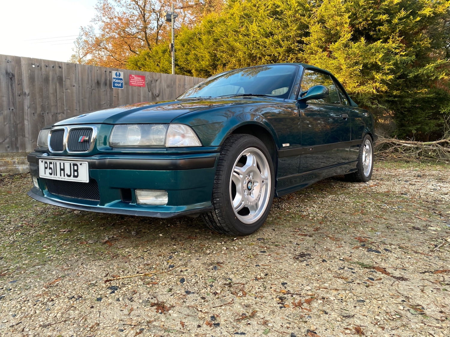 Used BMW 3 Series 1997 for sale - 76652716: Photo 2