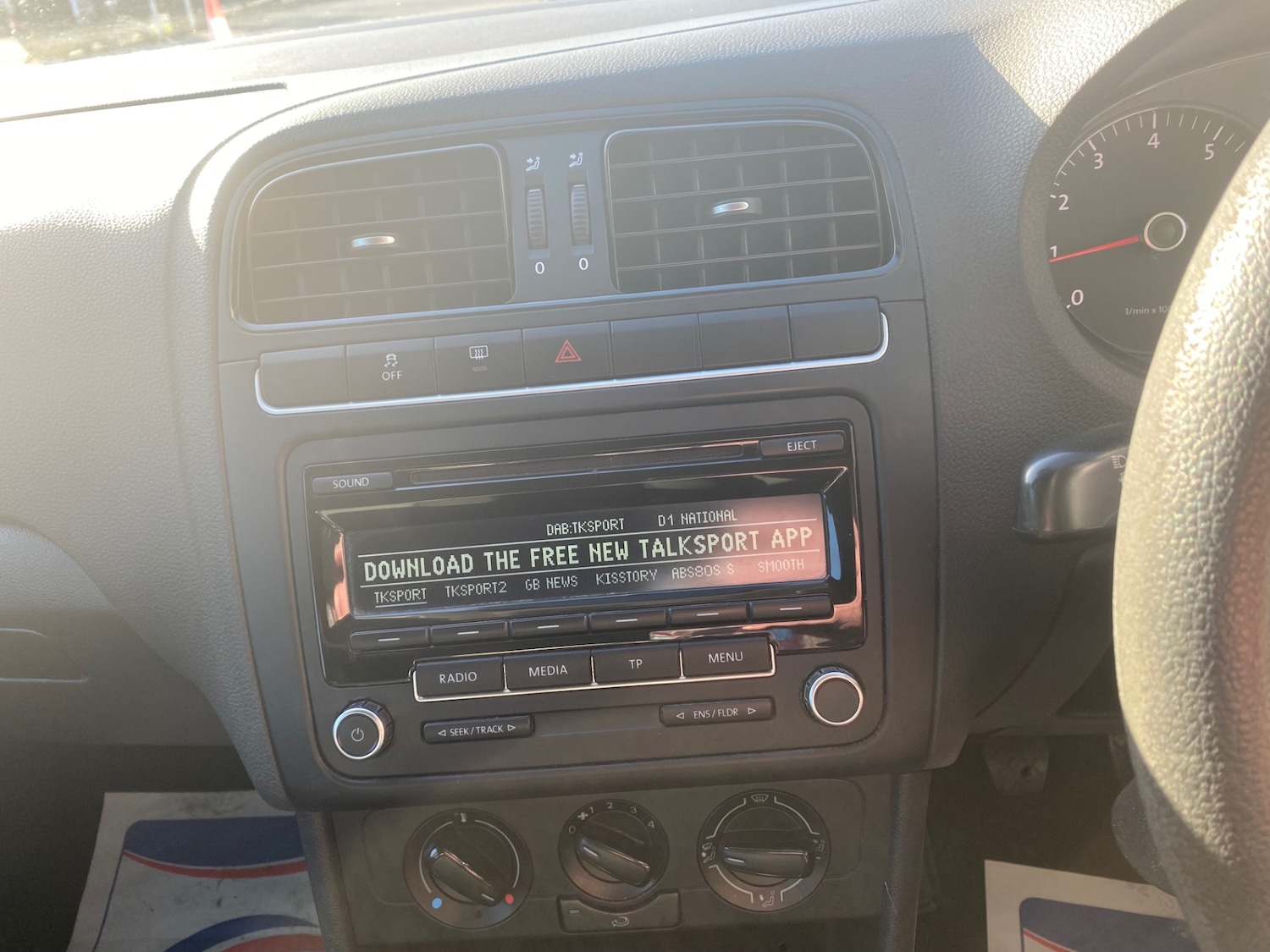 Used Volkswagen Polo 2013 for sale - 77918237: Photo 14